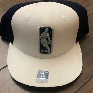 NBA Cream and Black Fitted Cap. Dallas Mavericks backhit.